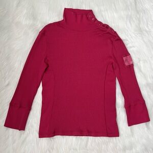 DKNY Burgundy Red Ribbed Mockneck 3/4 Sleeve Top With Button Details